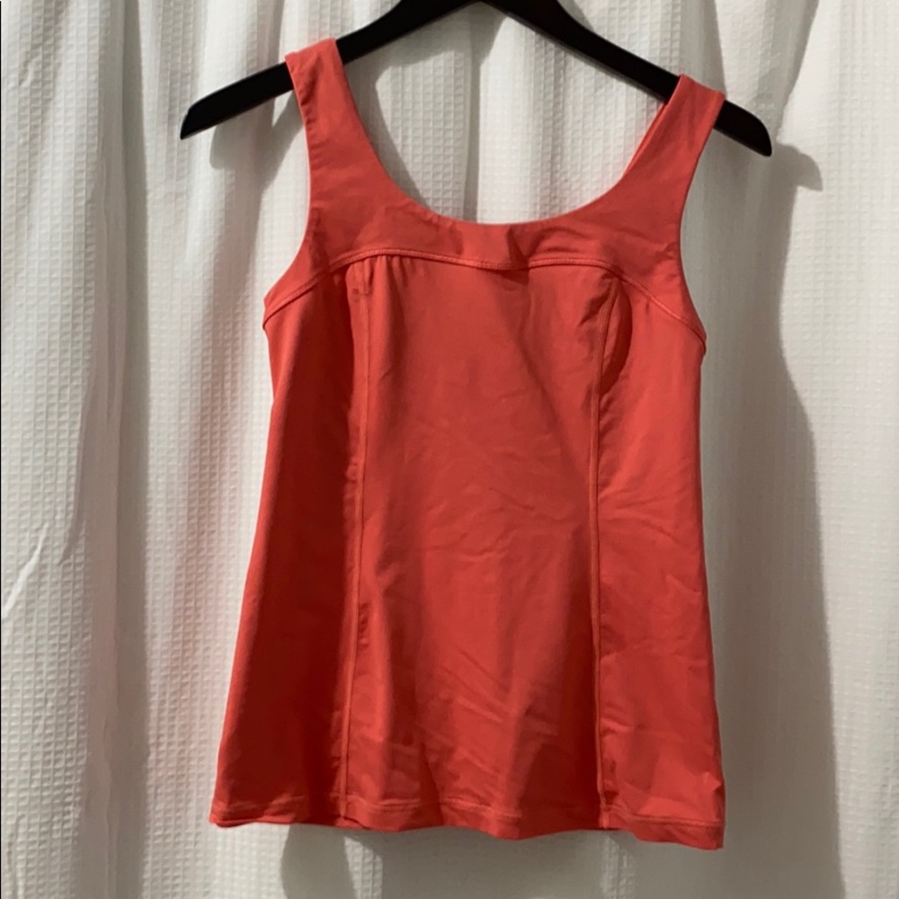 Lululemon top